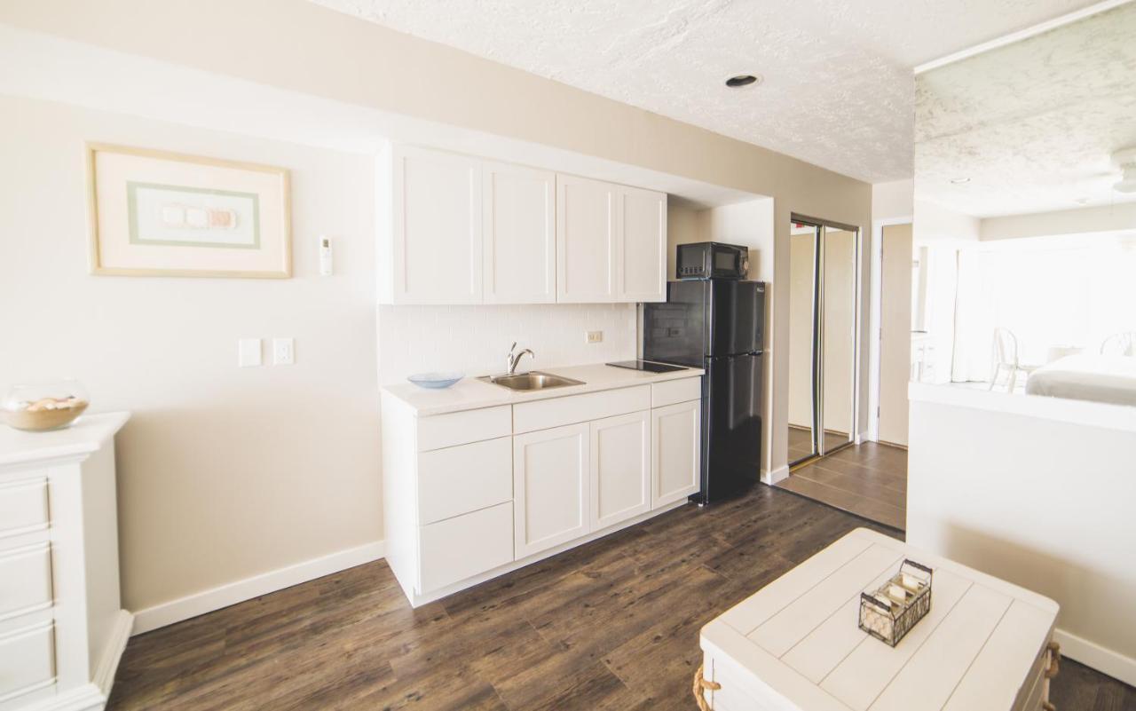 Surf Club Oceanfront Hotel Dewey Beach Extérieur photo