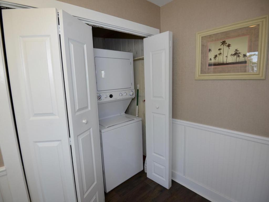 Surf Club Oceanfront Hotel Dewey Beach Extérieur photo