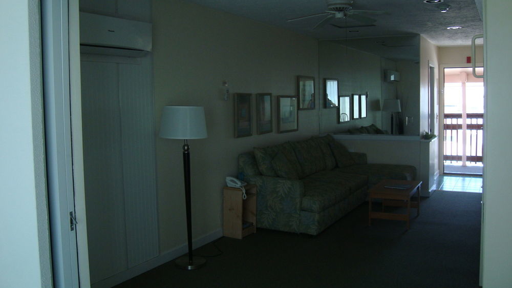 Surf Club Oceanfront Hotel Dewey Beach Extérieur photo