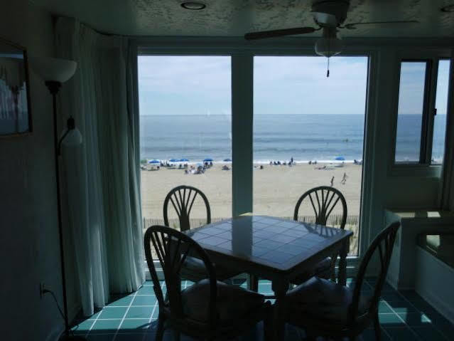 Surf Club Oceanfront Hotel Dewey Beach Extérieur photo